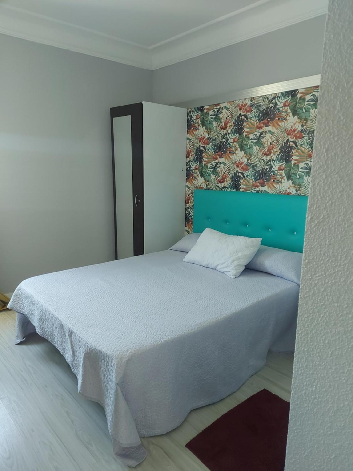 Hostal Fuente Del Pino 胡米利亚 外观 照片